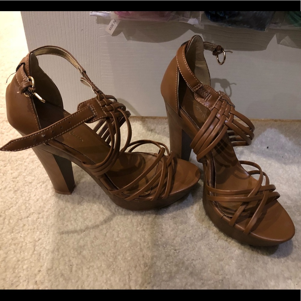 Charlotte Rousse light brown strappy heels